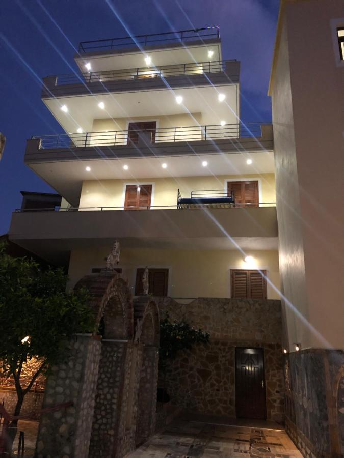 The Sunset Villa Leven Vlorë Exterior foto