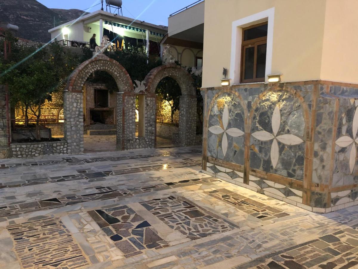 The Sunset Villa Leven Vlorë Exterior foto